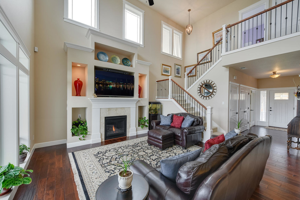 Recently Completed Custom Home in LaCenter Washington - Farmhouse