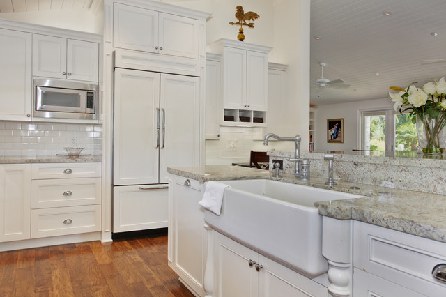 Savvy Interiors traditional-kitchen