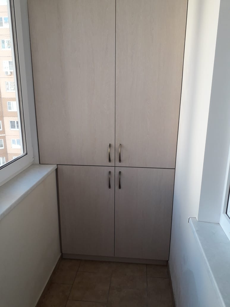 Шкаф на балкон