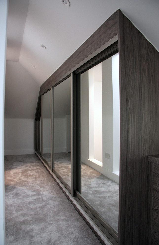 Bespoke Fitted Sliding Wardrobe