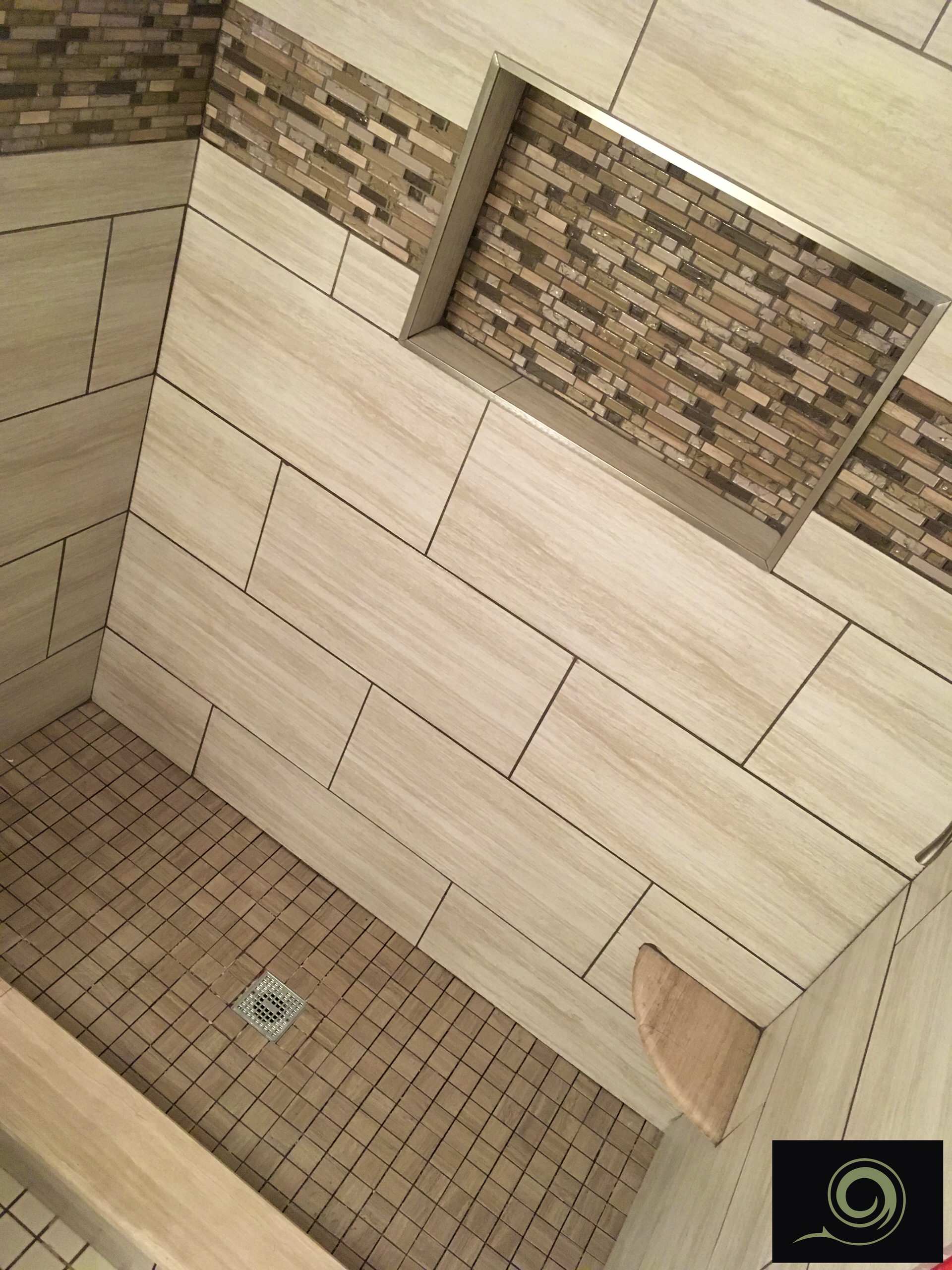 Porcelain and Glass Shower