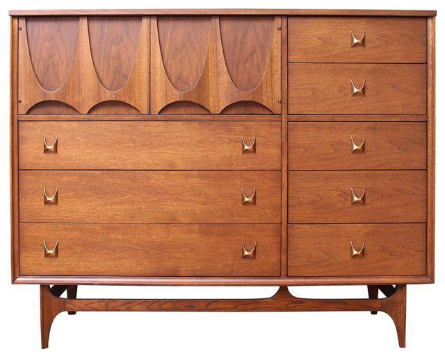 Mid Century Modern Broyhill Brasilia Magna Dresser 3 000 Est Mid Century Modern Broyhill Brasilia Magna Dresser 3 000 Est Retail 2 400