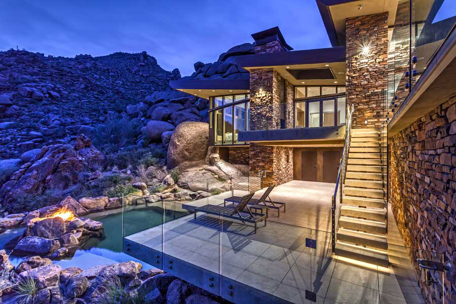 Arizona Desert Hillside House - Modern - Exterior - Phoenix - by KOSS