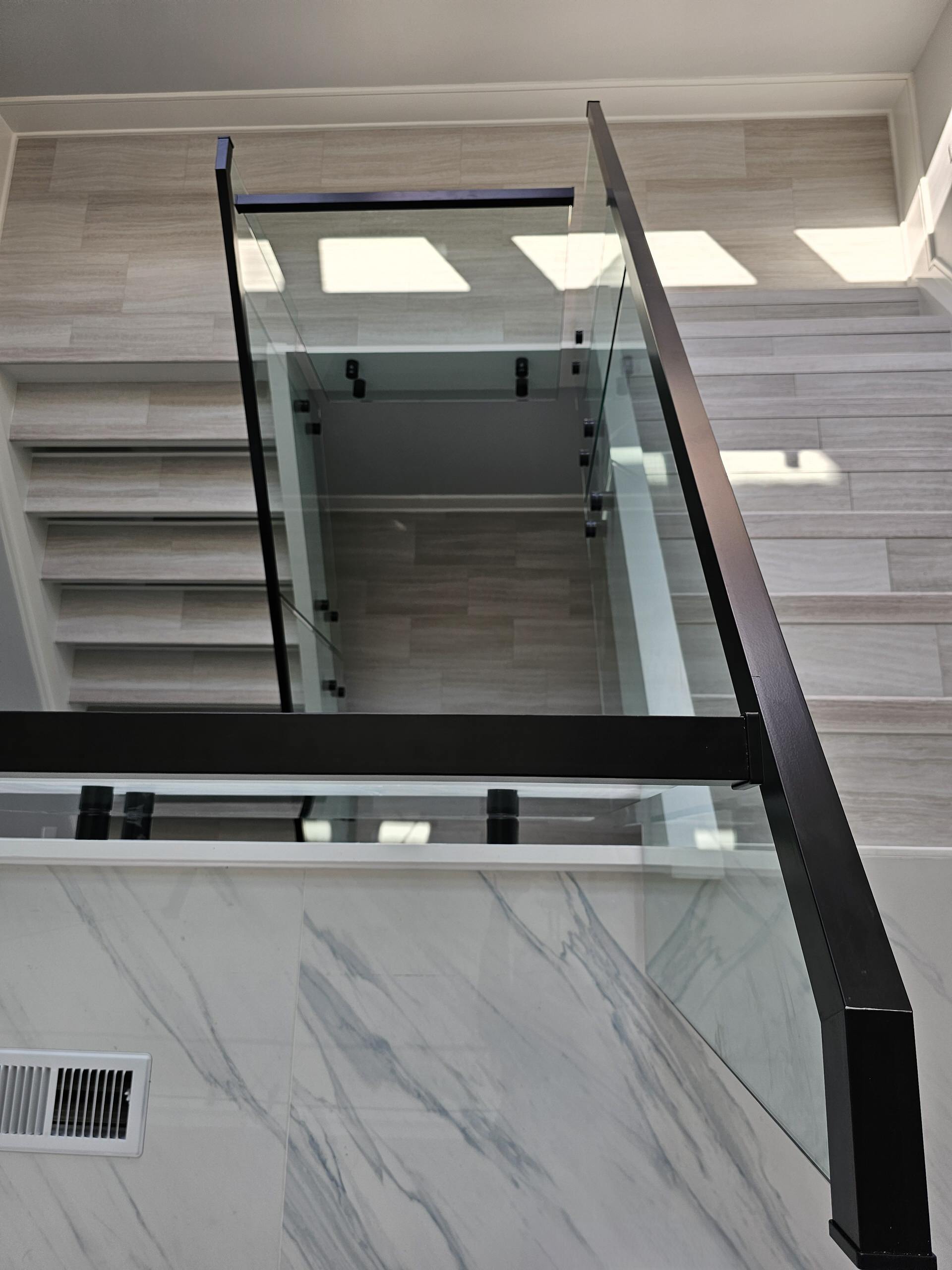 125_Modern Open Rise Stair with Glass Balustrade, Aldie, VA 20105