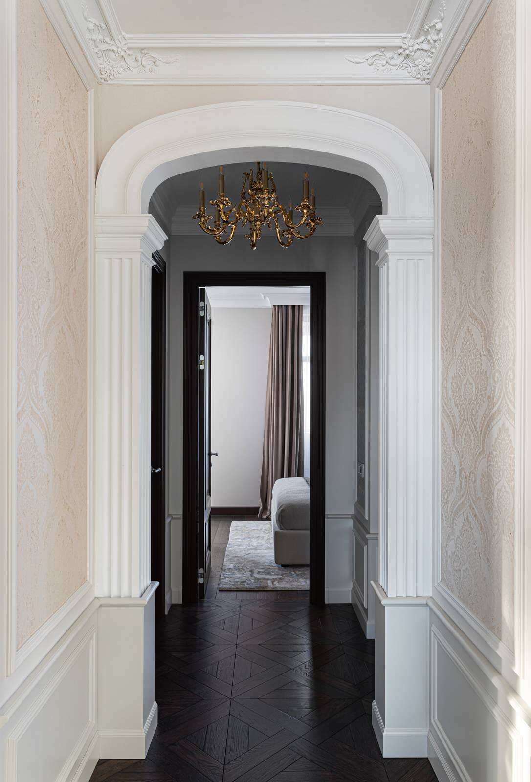 Трехкомнатная квартира с венгерским камином HQ Keramik