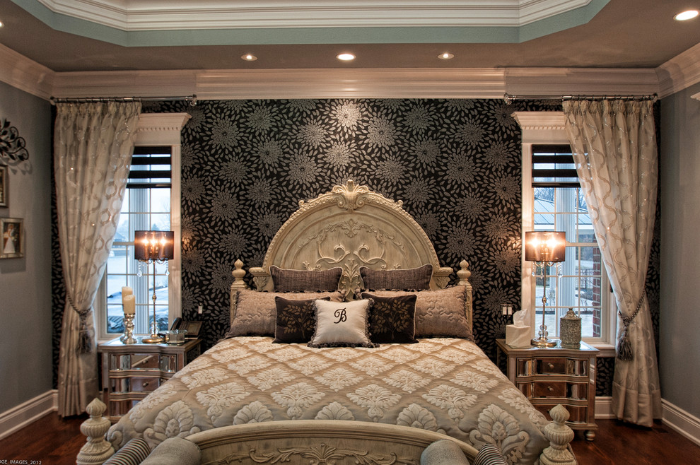 Inspiration for a transitional master bedroom remodel
