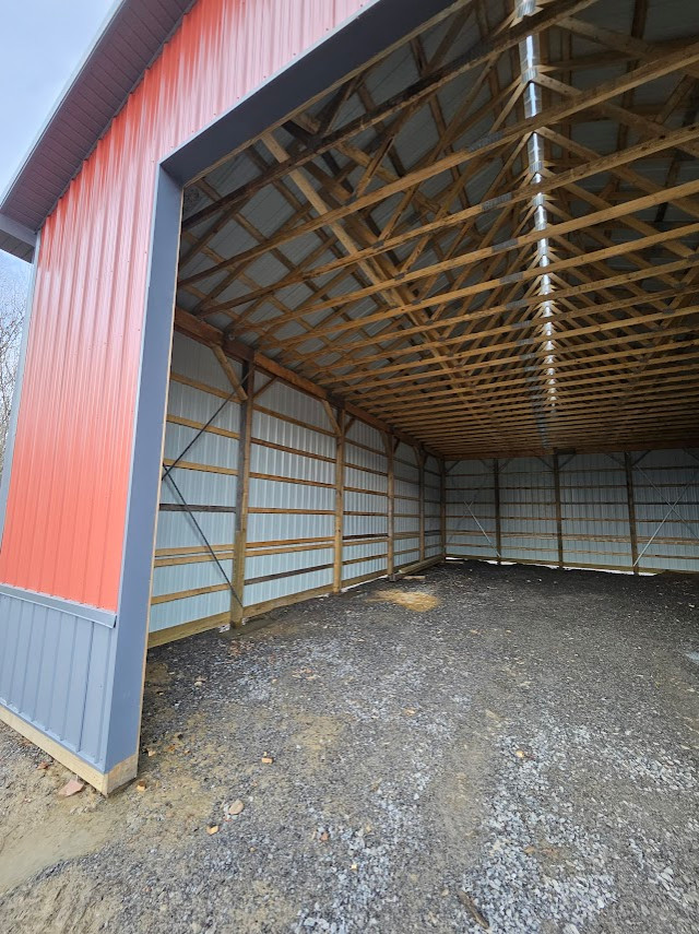 Kevin's Pole Barn