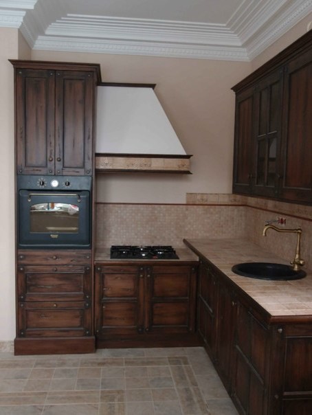 Кухни и изразцы