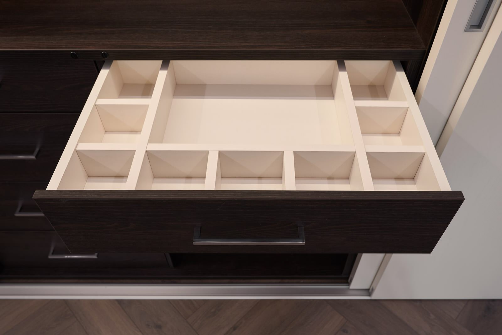 Шкаф на в квартире на Среднерогатской