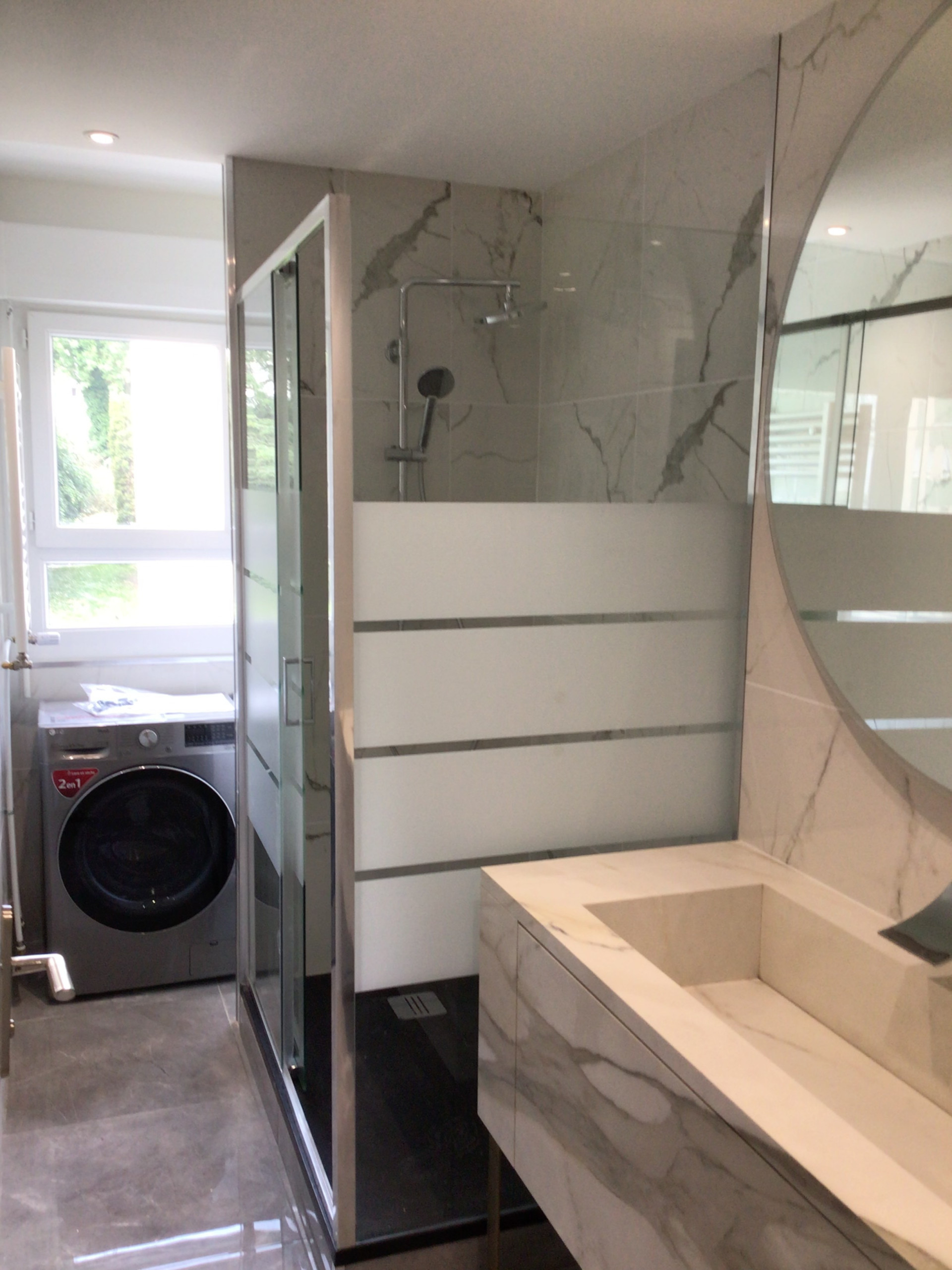 Réalisation d’une salle de bain en marbre