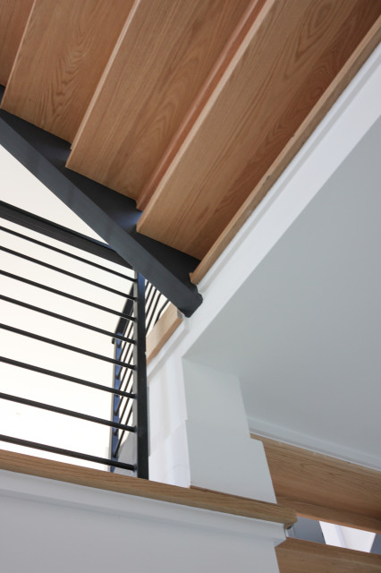 Project #85 | Three-Quarter Turn Staircase modern-treppen