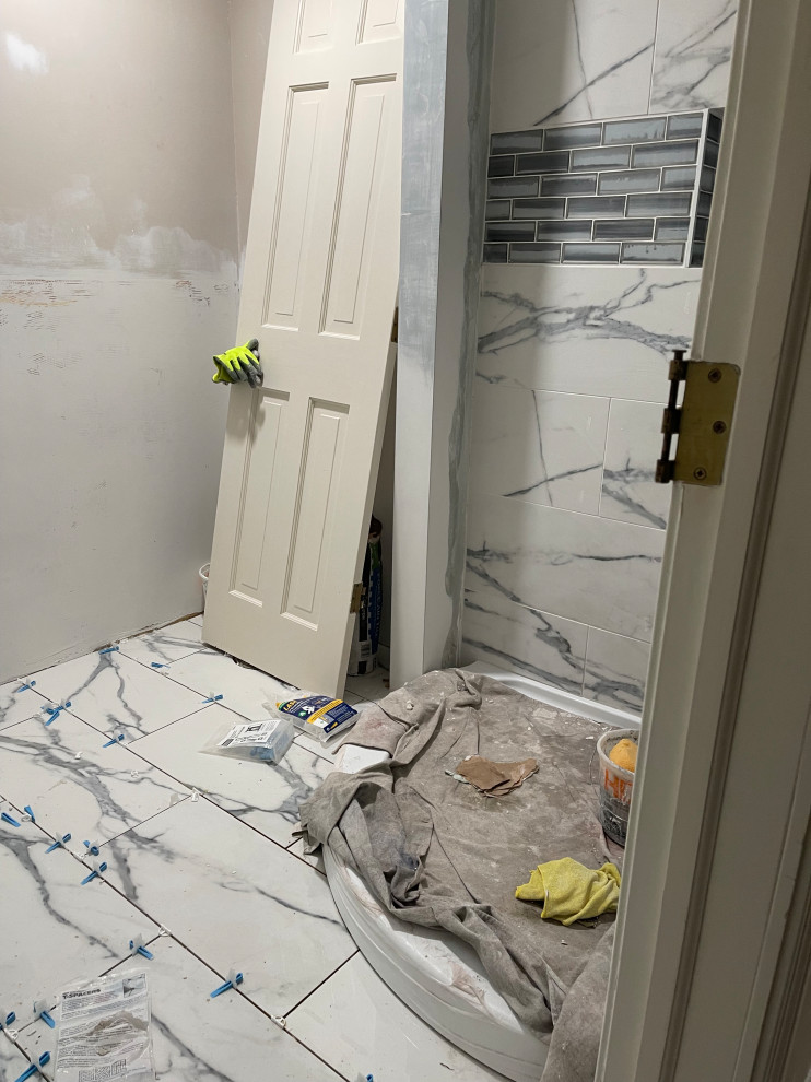 WEST HARTFORD GUEST BATHROOM REMODELING
