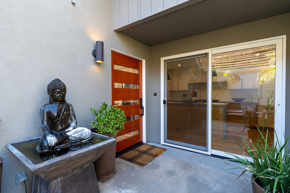 Inspiration for a large contemporary entryway in Los Angeles.