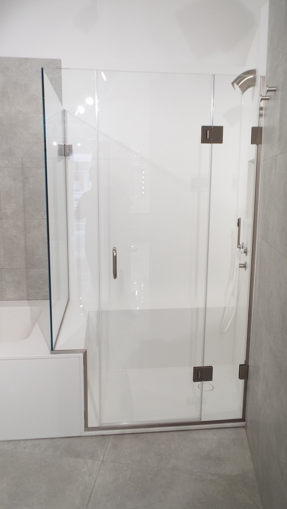Corian bathroom