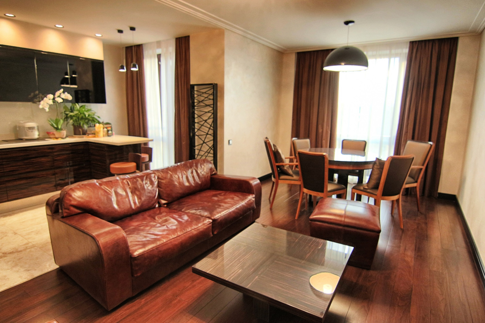 Квартира на Резной