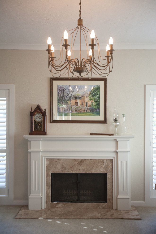 Photo of a traditional living room in Melbourne.