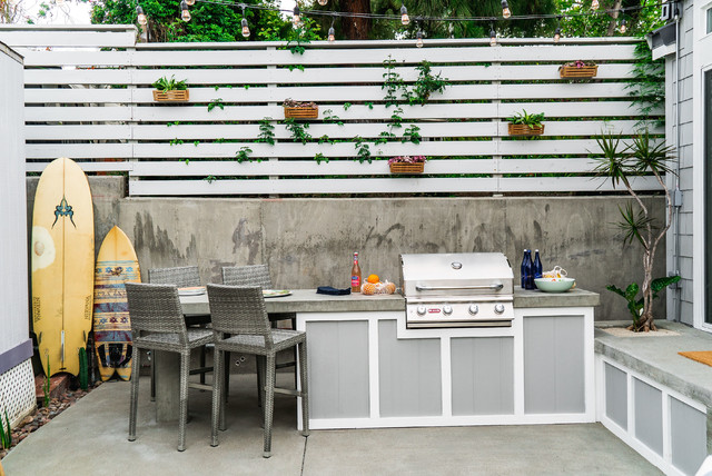 Diana costero-patio