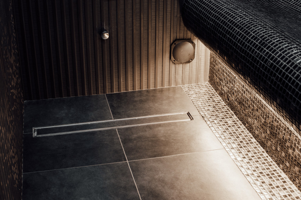 Щелевой трап в хамаме.