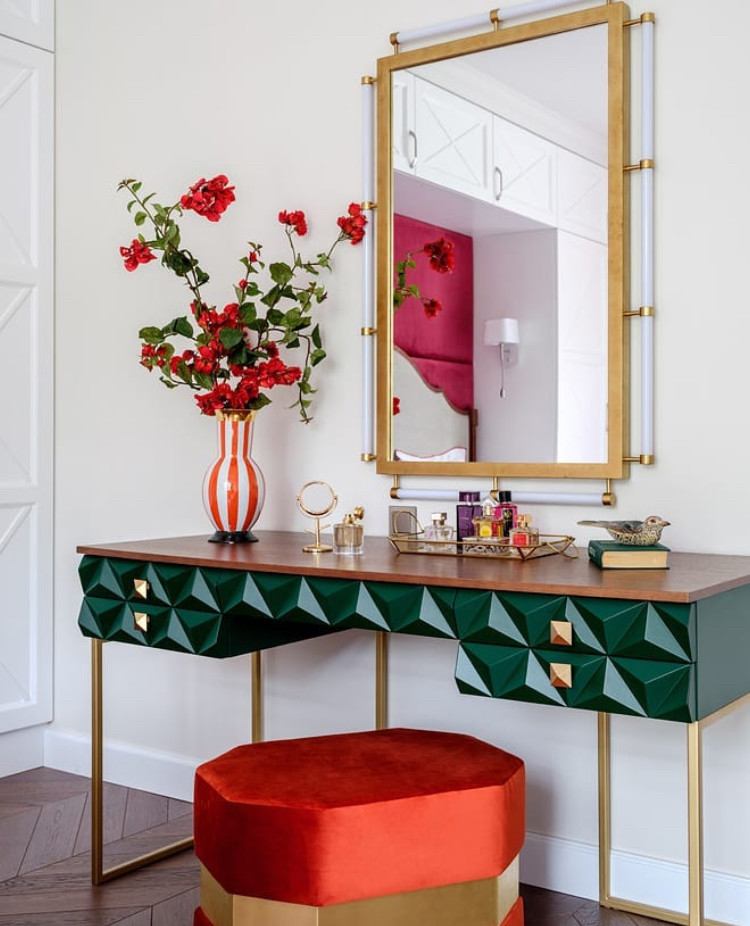 Зеркало с подсветкой