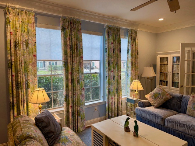 Transitional Living Room/Family Room/Study