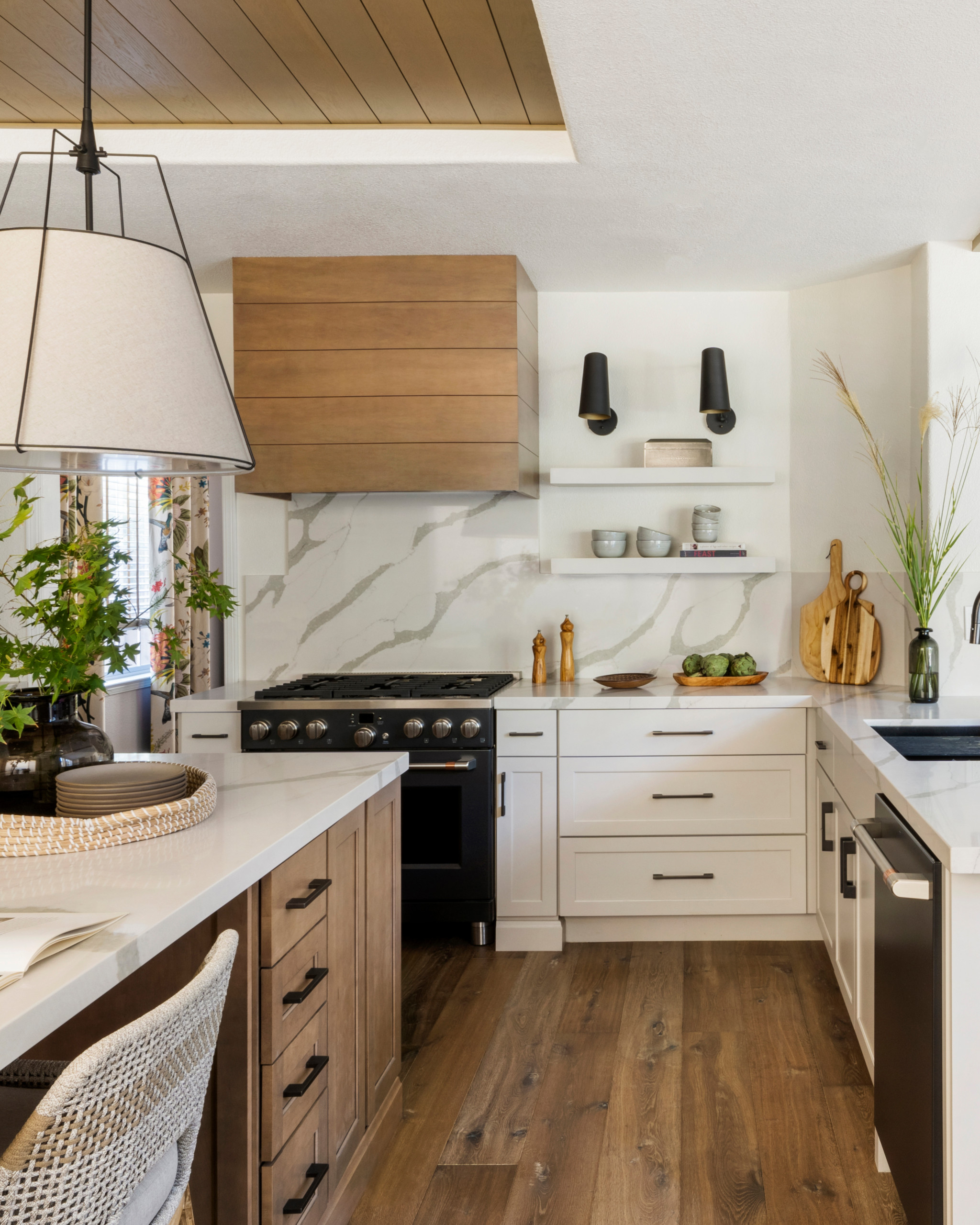 Tri-Color Kitchen