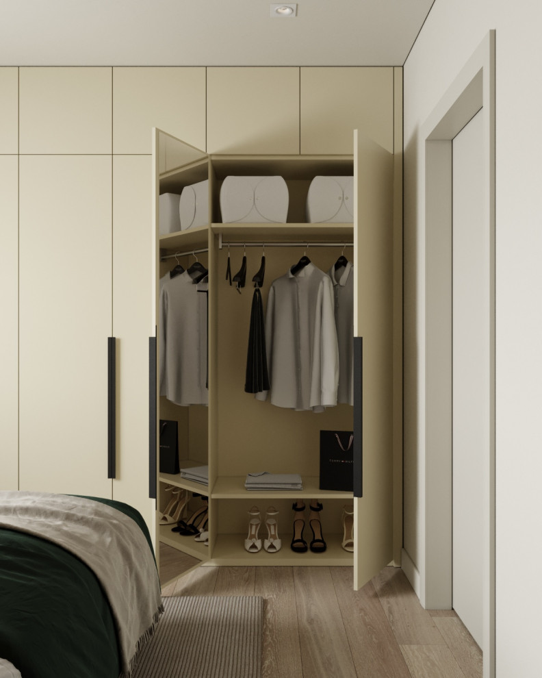 Хрущевка на Учительской улице