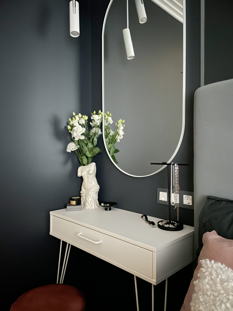 Реализация спальни в проекте трехкомнатной квартиры г. Люберцы ул. Юности