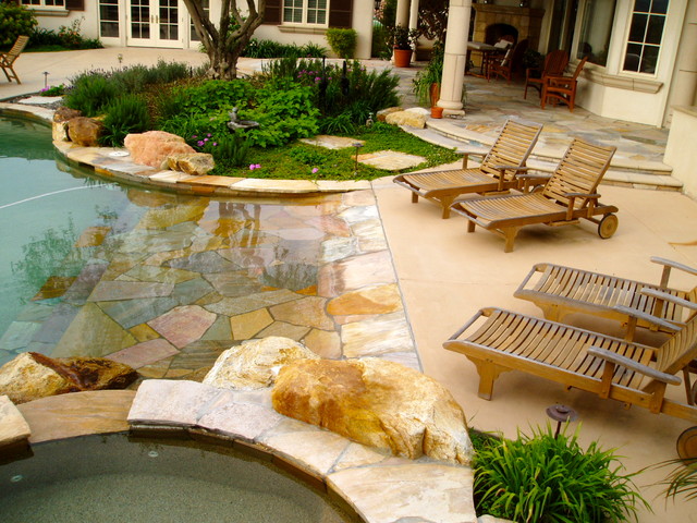 IDEAS: Water klassisk-pool