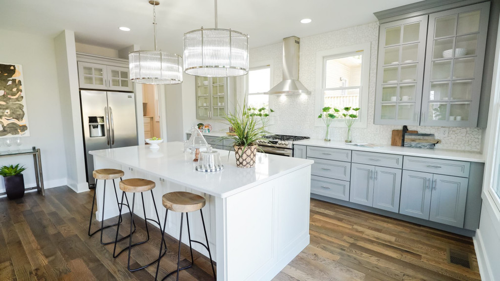 Inspiration for a transitional kitchen remodel in Boston