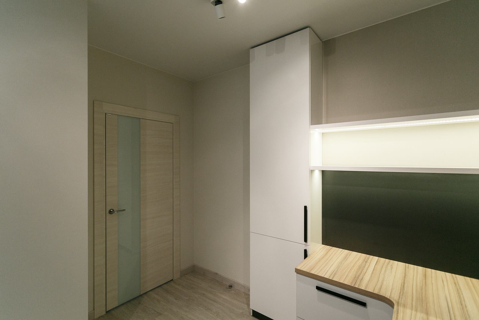 ЖК "Белые ночи", 3-ком, 100 м2. Капитальный ремонт