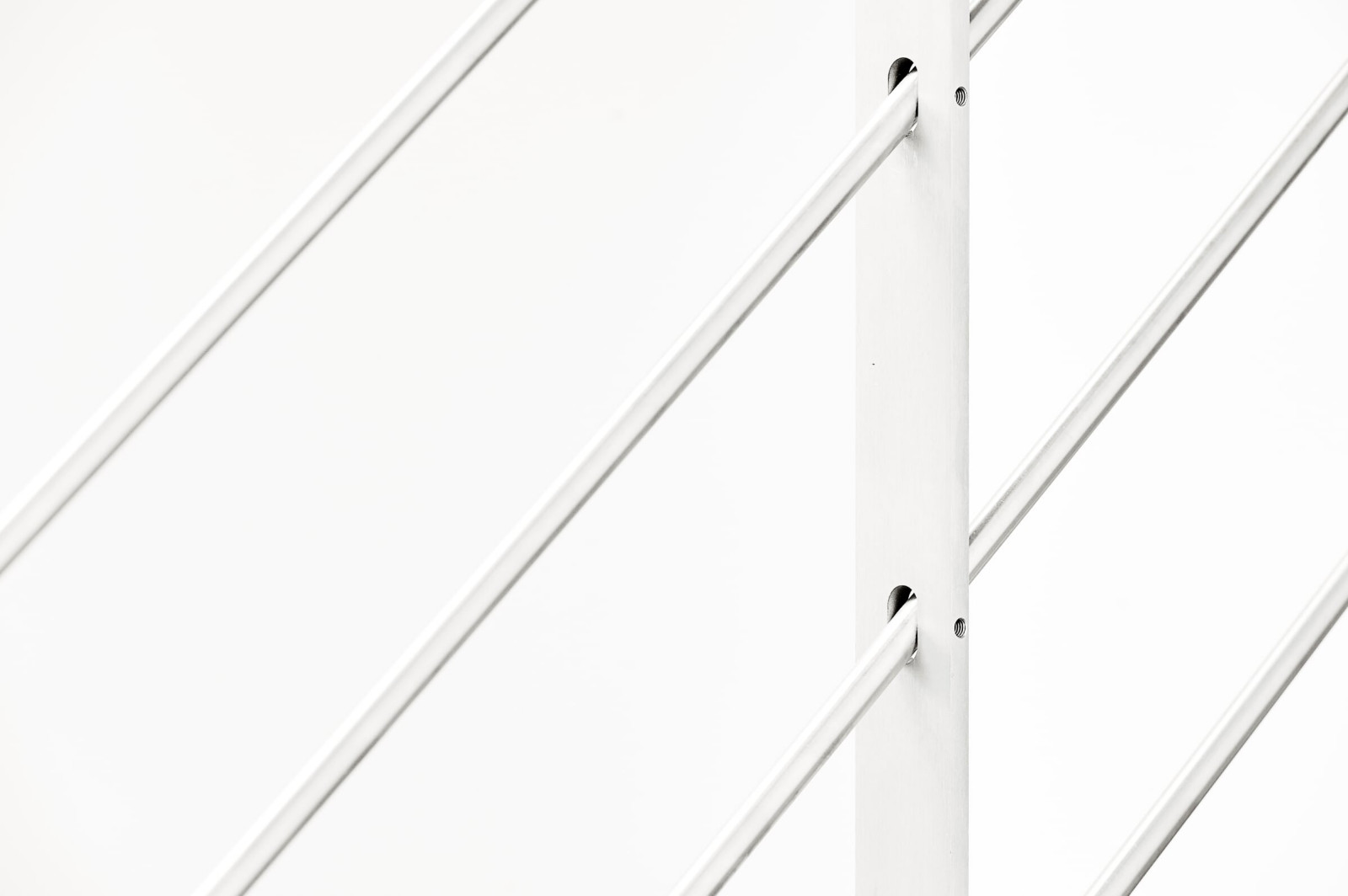 Лестница из бамбука с ограждением из нержавеющей стали