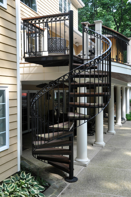 Crownsville Residence craftsman-terrace