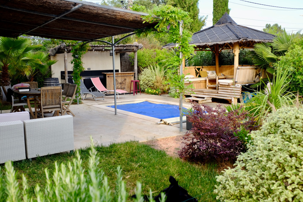 Petit jardin exotique avec mini-piscine