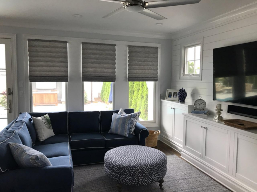 Alustra Vignette Modern Roman Shade