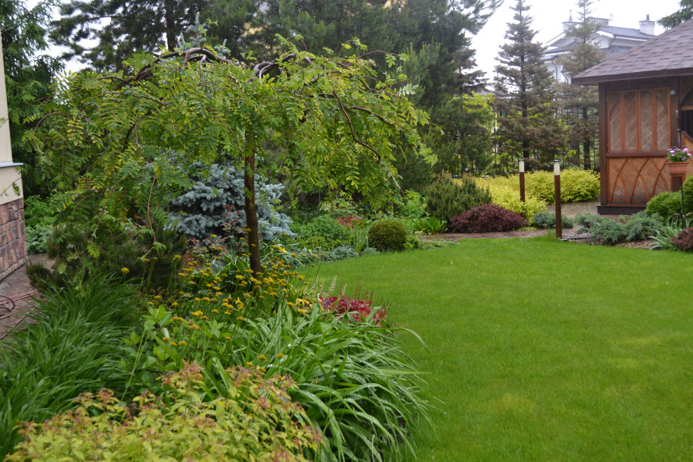 Сад Шехерезады в поселке Старбеево