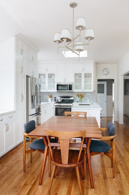 Transitional Kitchen nyklassisk-koek