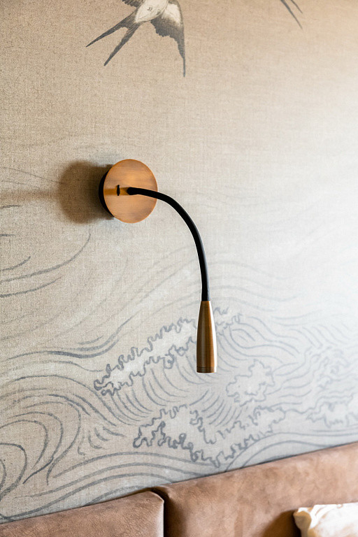 Спальня с ласточками