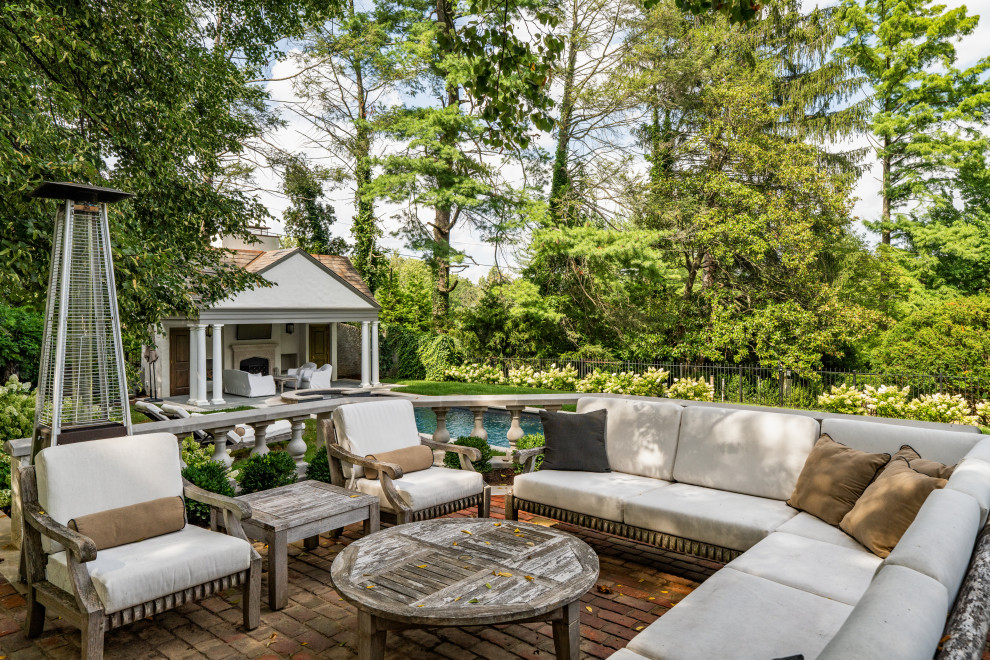 Inspiration for a french country patio remodel in Philadelphia
