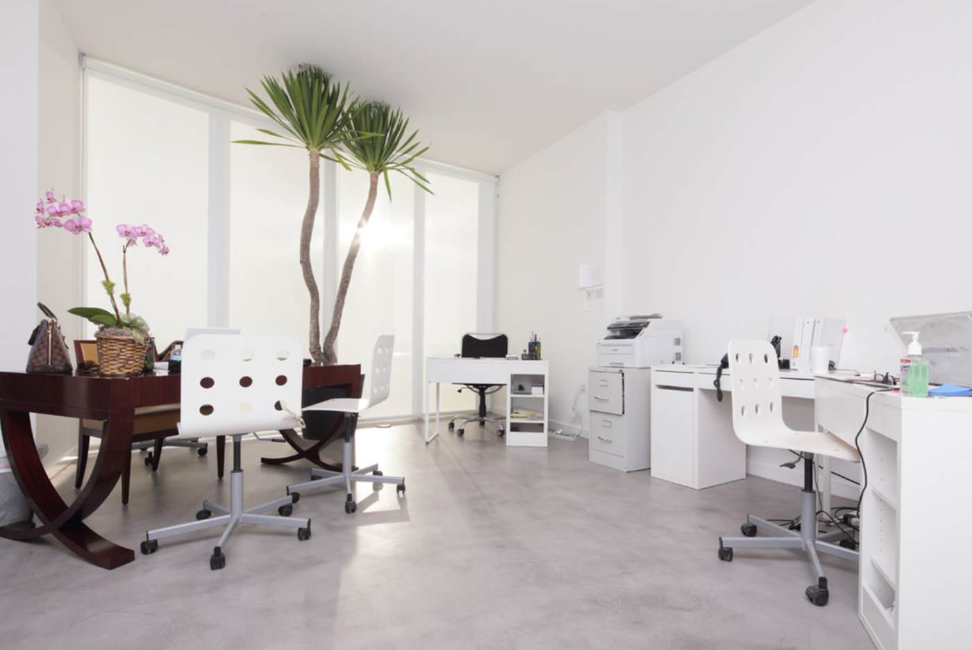 Микроцемент (микробетон) для напольных покрытий с высоким транзитом