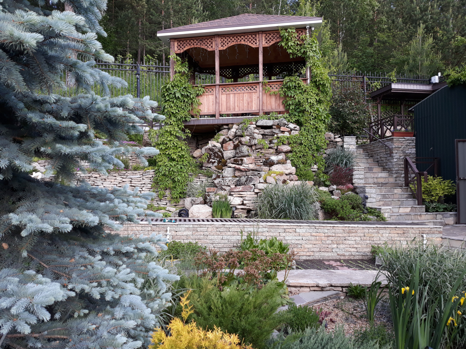 Сад пяти комнат