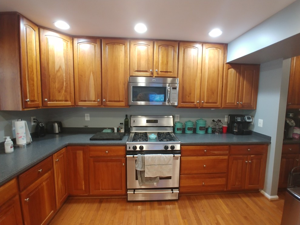 Which Quartz Would Look Best With Natural Cherry Cabinets     