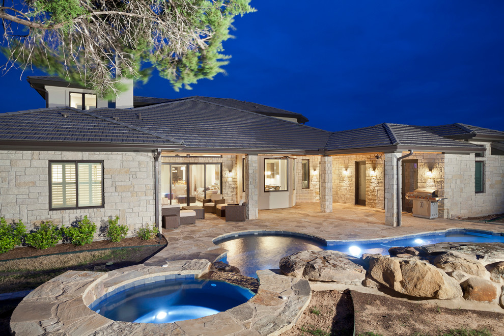Example of a minimalist pool design in Austin