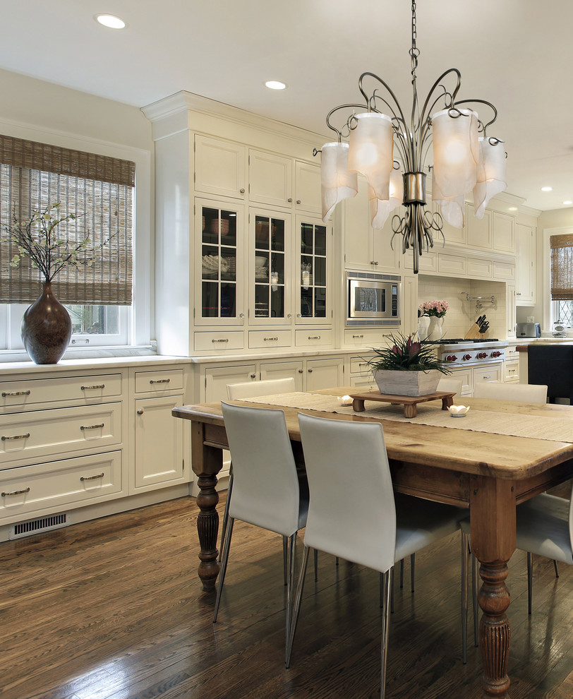 Home design - transitional home design idea