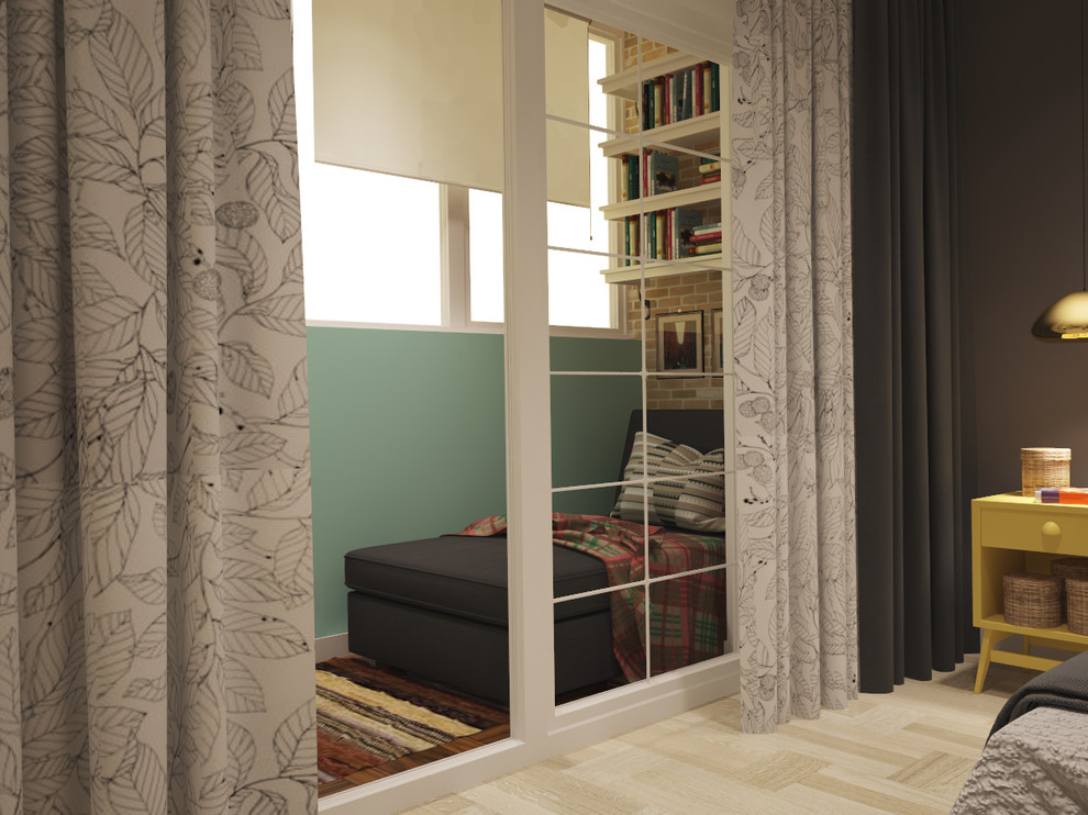 Квартира маленькая, холостяцкая с кабинетом и «дачной» лоджией