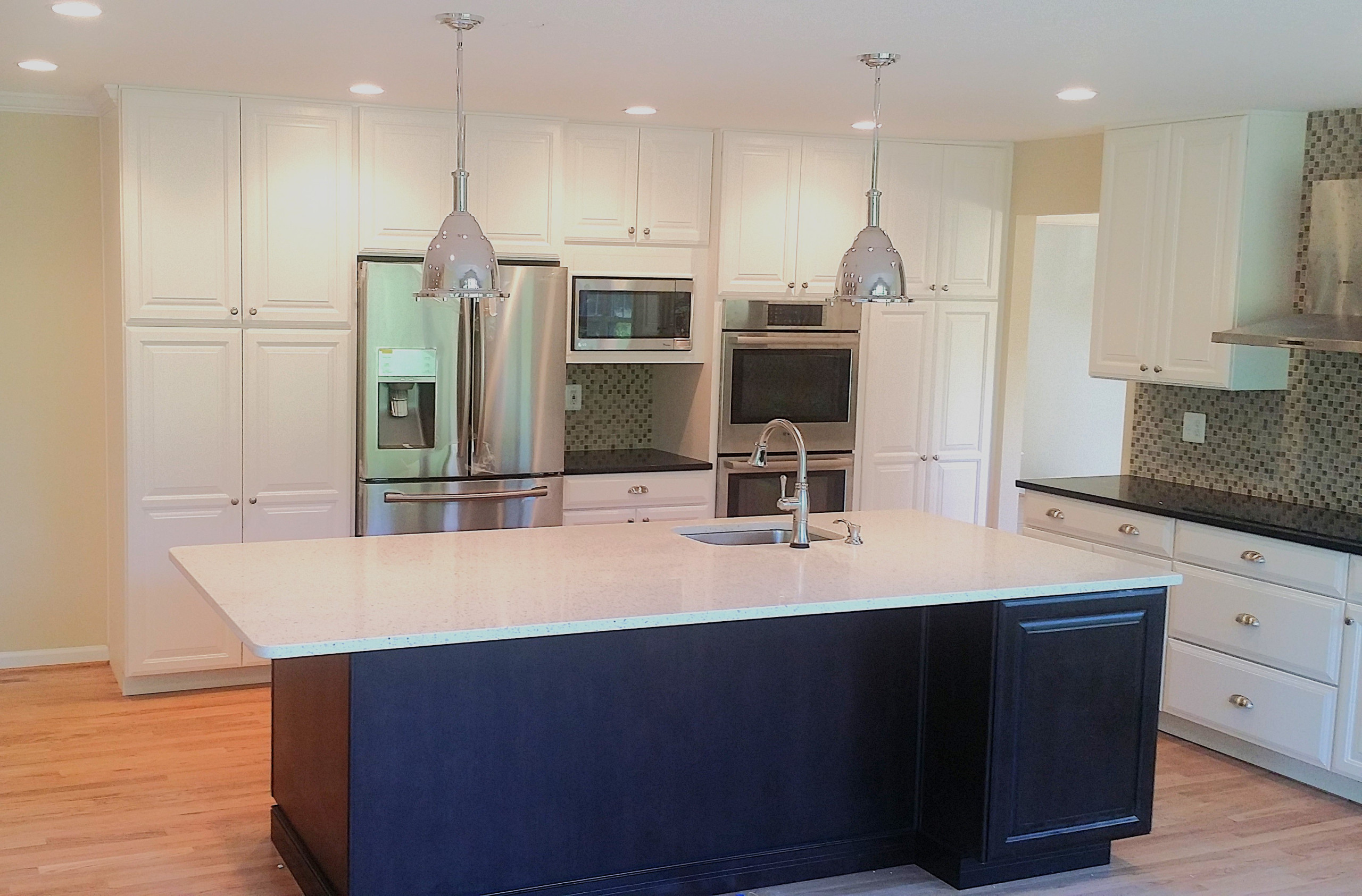 Two-Tone Kitchen