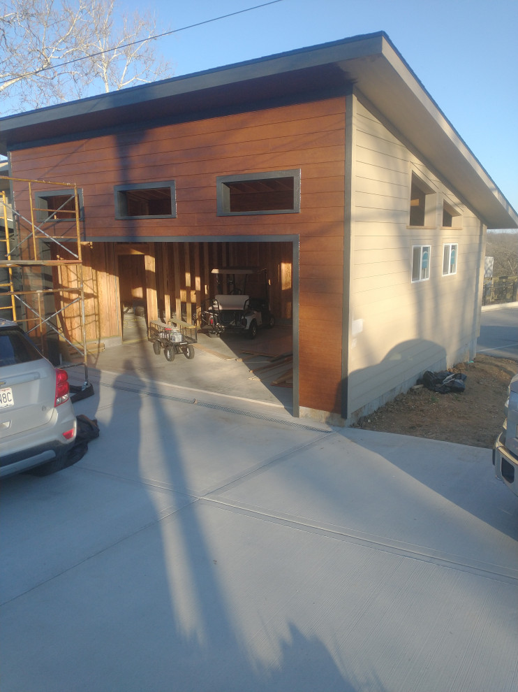 Garage Build in Lake Waukomis, MO