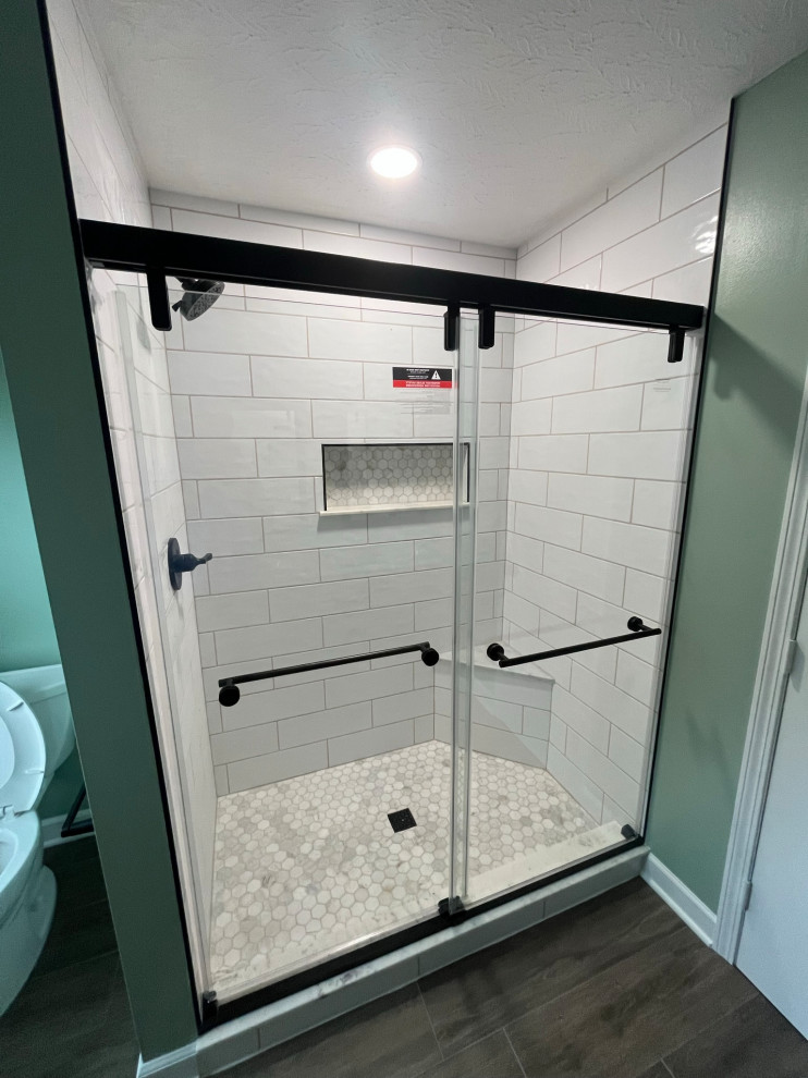 Bathroom - Large subway tile