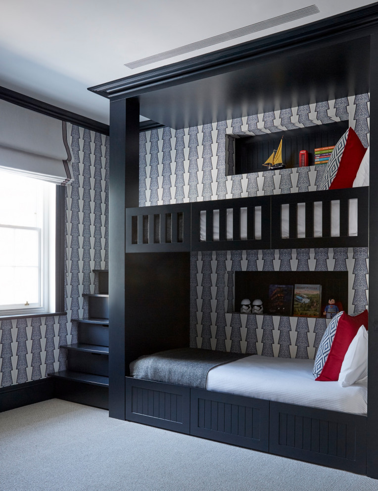 Photo of a transitional kids' room in London.