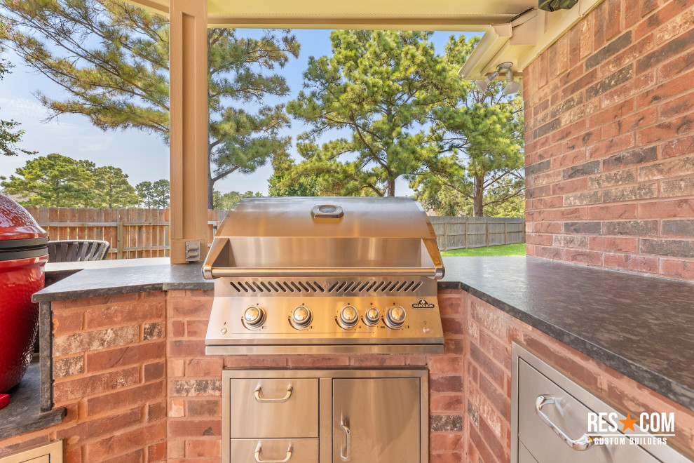 Cascading Brook - Outdoor Living