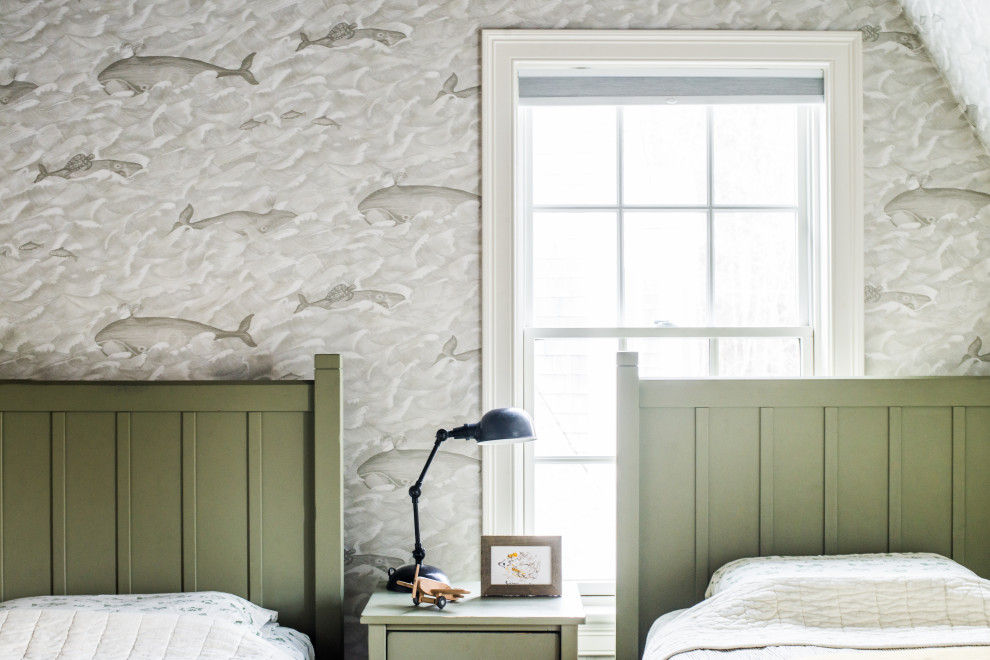Inspiration for a transitional home design remodel in Boston